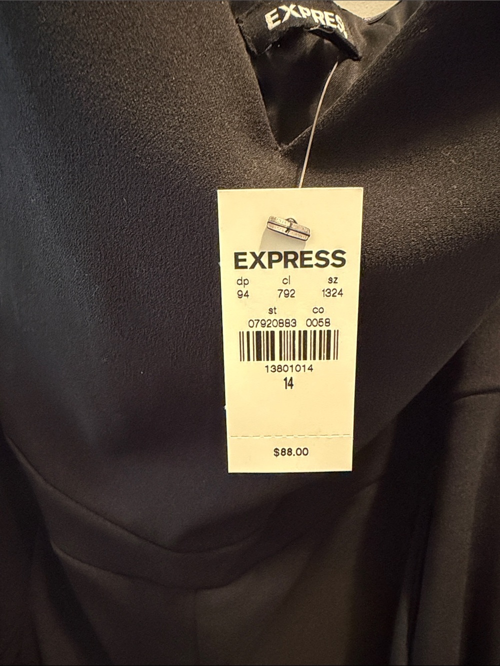 Express Wide-Leg Jumpsuit - Picture 3 of 5